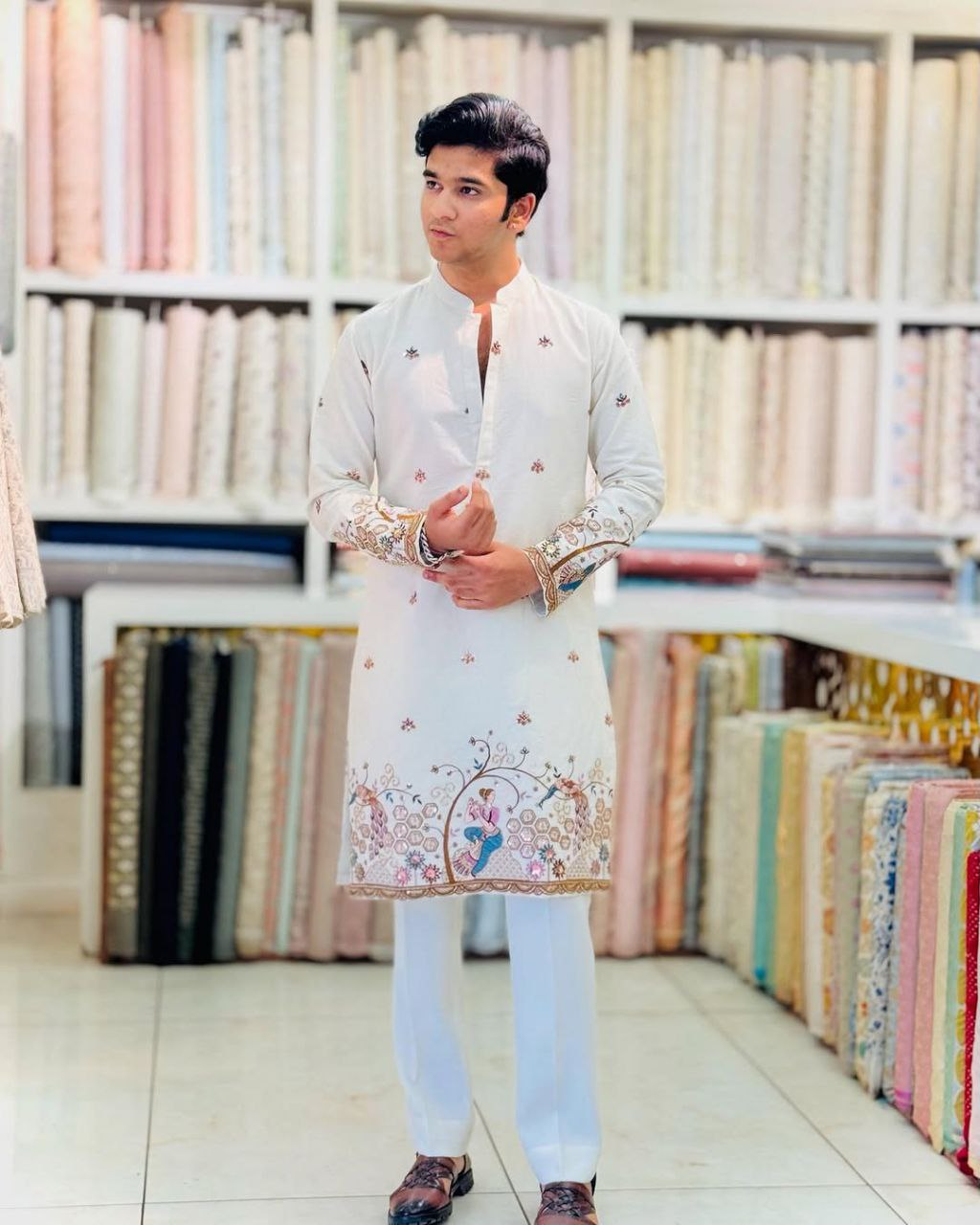 TREE N PEACOCK DAMAN PRINTED WORK KURTA + PAJAMA SET FOR MEN'S