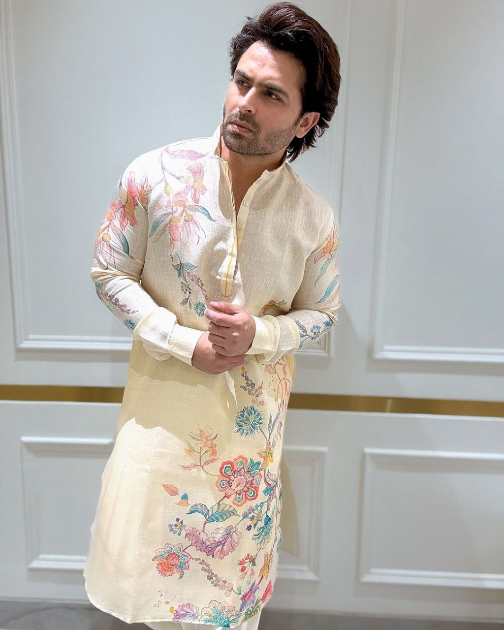 FLORAL HAND PRINTED KURTA + PAJAMA SET